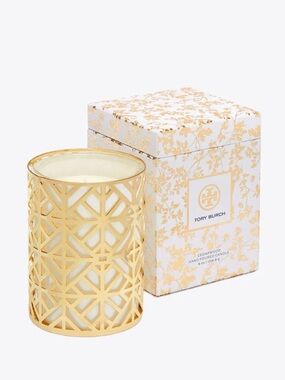 ✨Host Pick✨Tory Burch Gold & White Cedarwood Hand-Poured Candle – 6.7 oz / 190 g